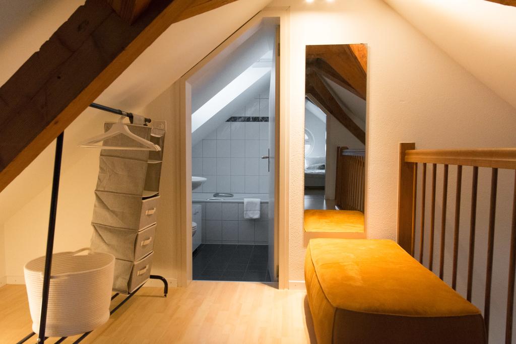 Airhome Zug Neugasse room 4