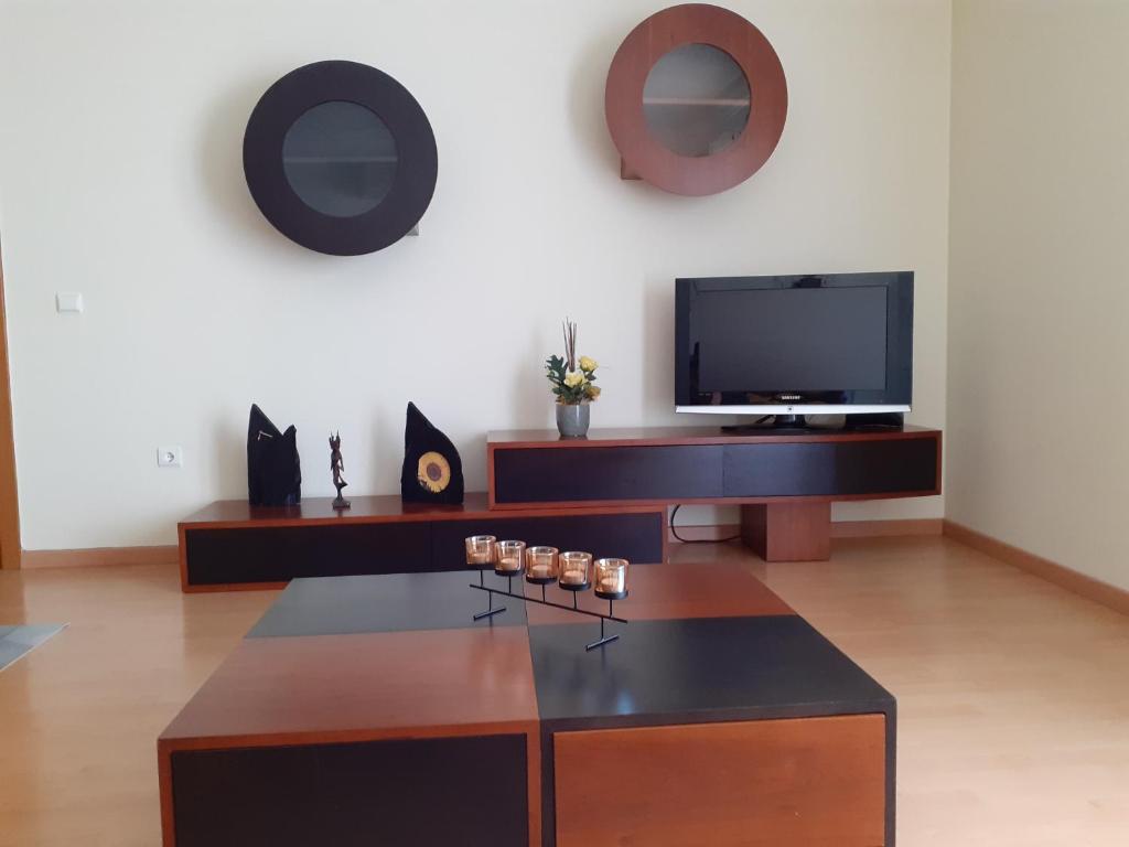 Apartamento Alfarrobeira Mar room 2