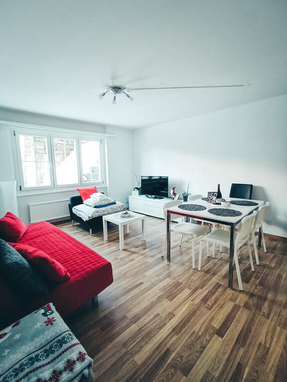 4P Apartment Andermatt room 3