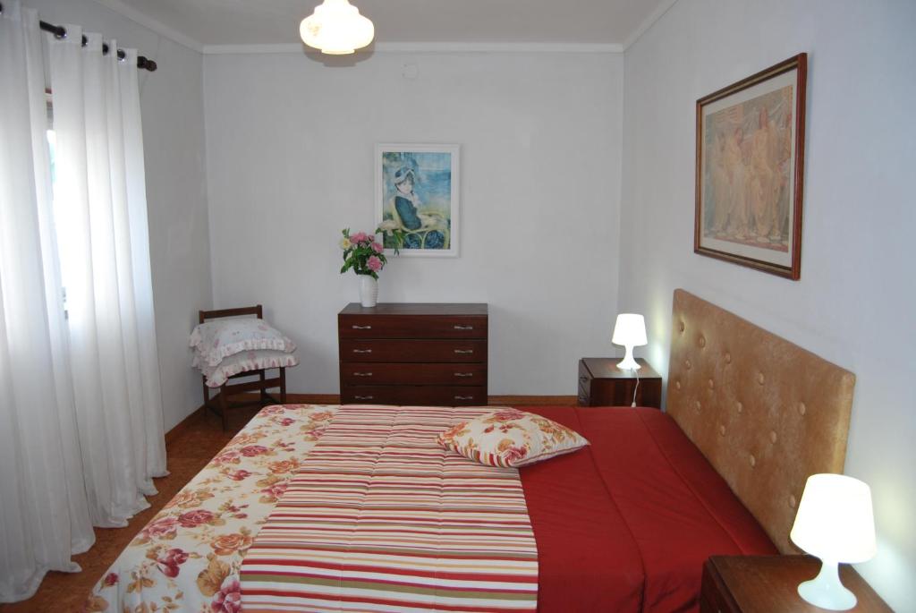 Apartamentos Mota room 1