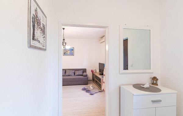 APARTMAN KATARINA room 4