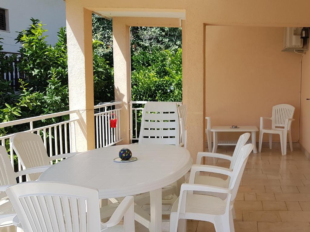 Apartman Lejla room 5
