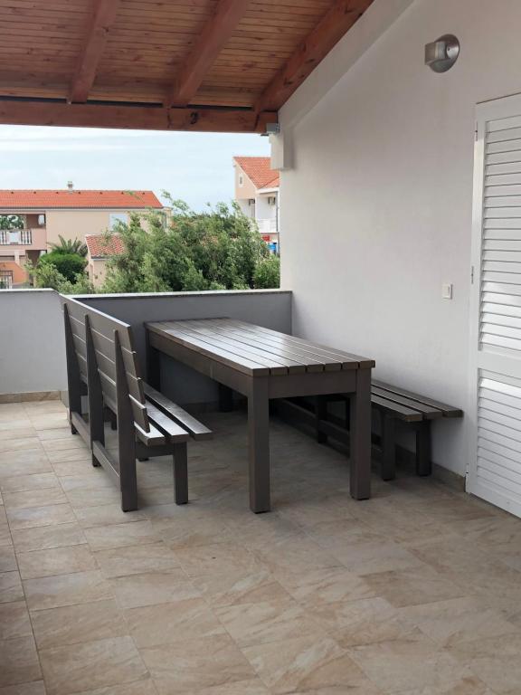 Apartmani Lovrenčić room 4