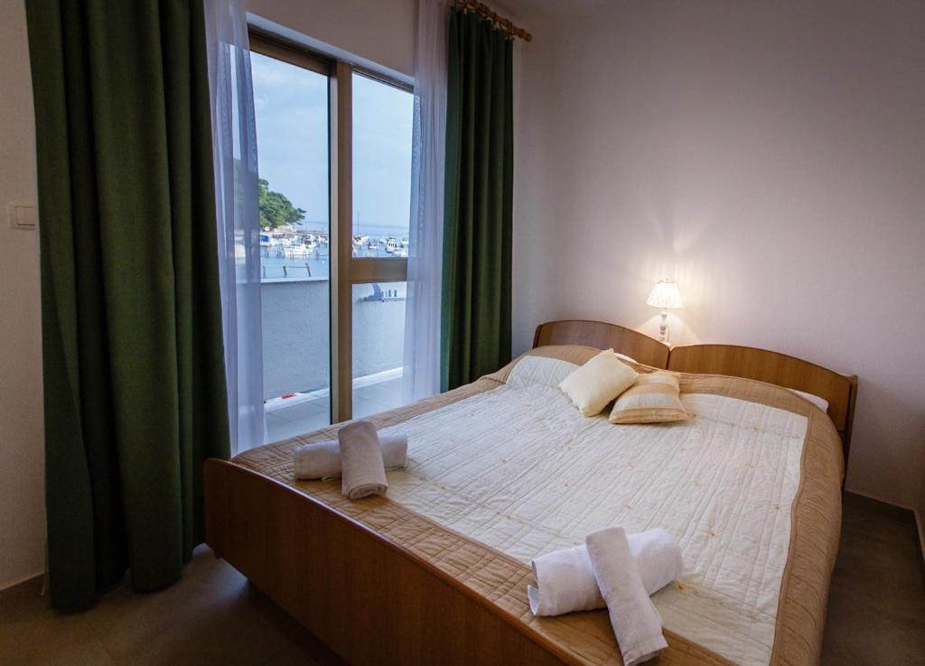 Apartmani Maris III room 4