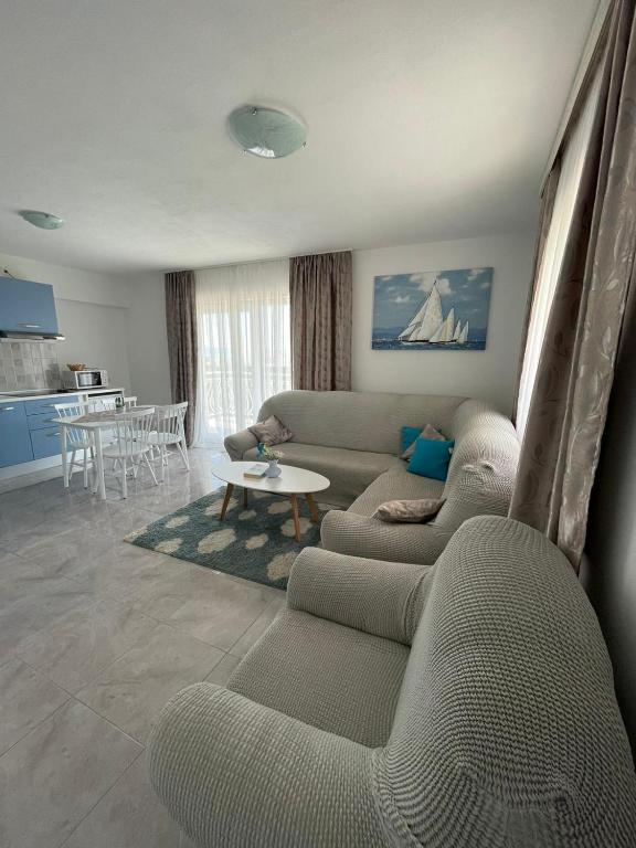 Apartmani Mateja room 2