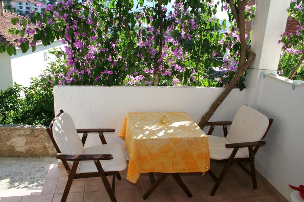 Apartmani Mladina room 2