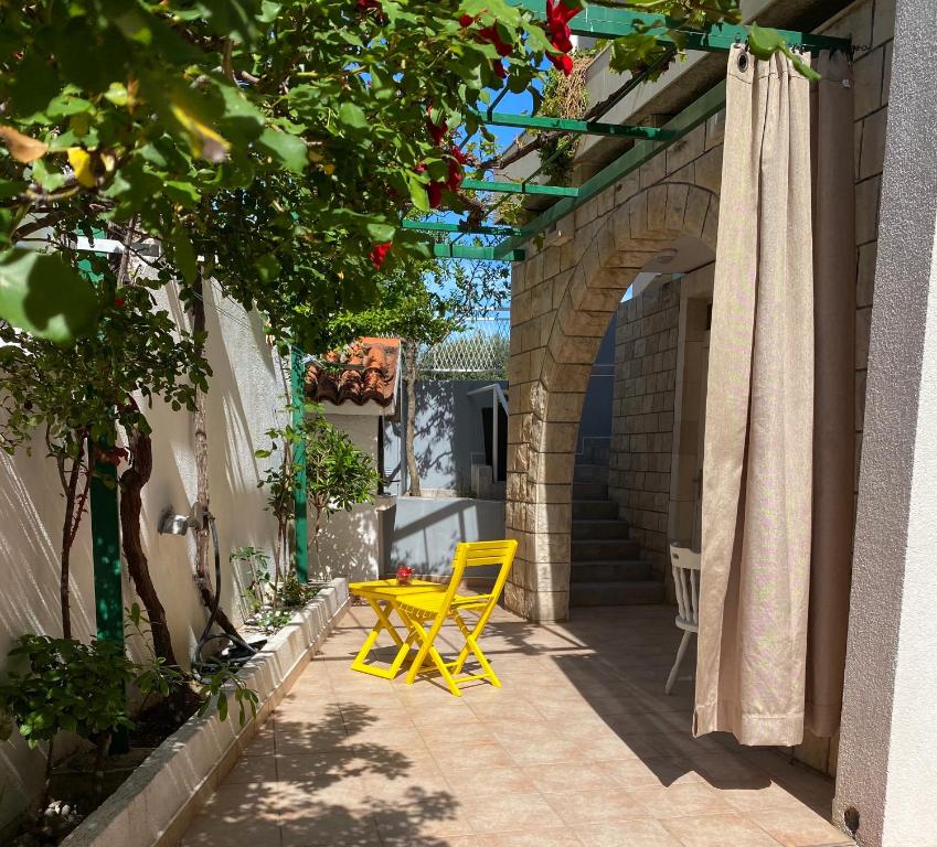 Apartmani Nikmar room 6