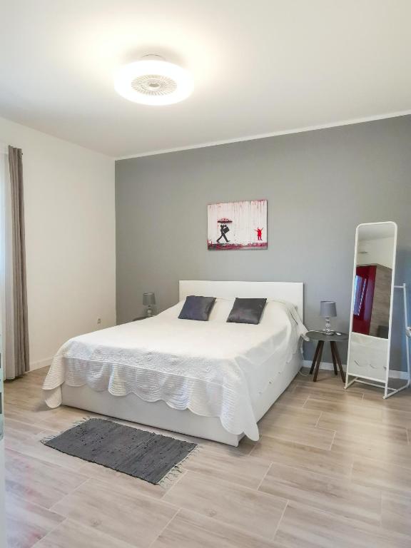 Apartmani Piero, Privlaka room 6