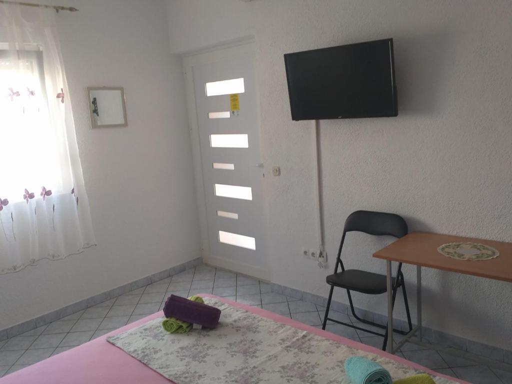 Studio Apartmani Ravlić room 1