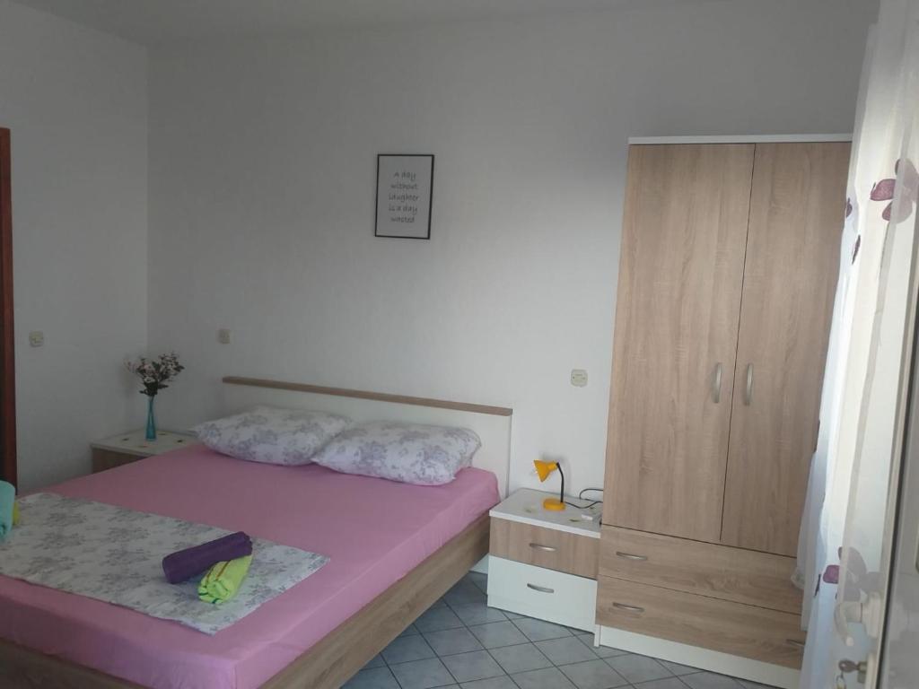 Studio Apartmani Ravlić room 2