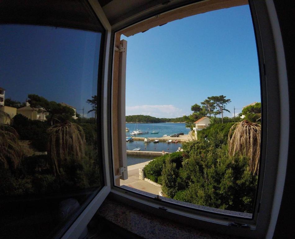 APARTMANI RUZARIJA room 2