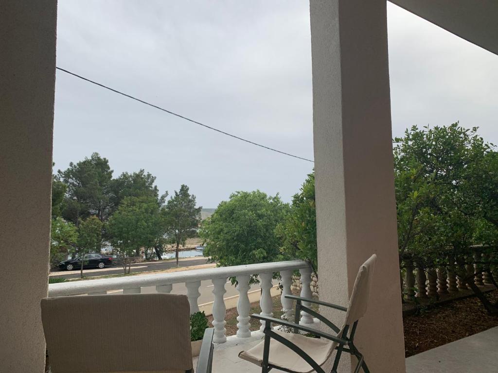 Apartmani Spomenka room 4