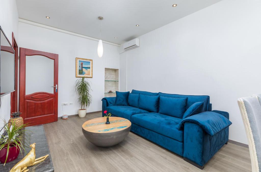 Apartment Augusto - Sea view room 2