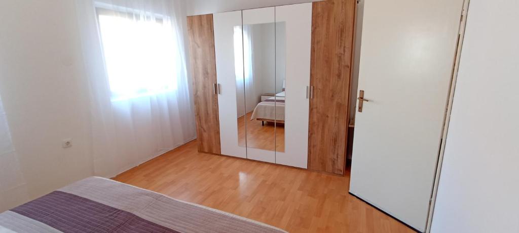 Apartment Bella room 5