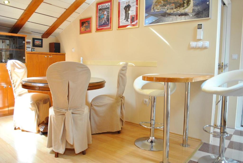 Apartment Eva room 4