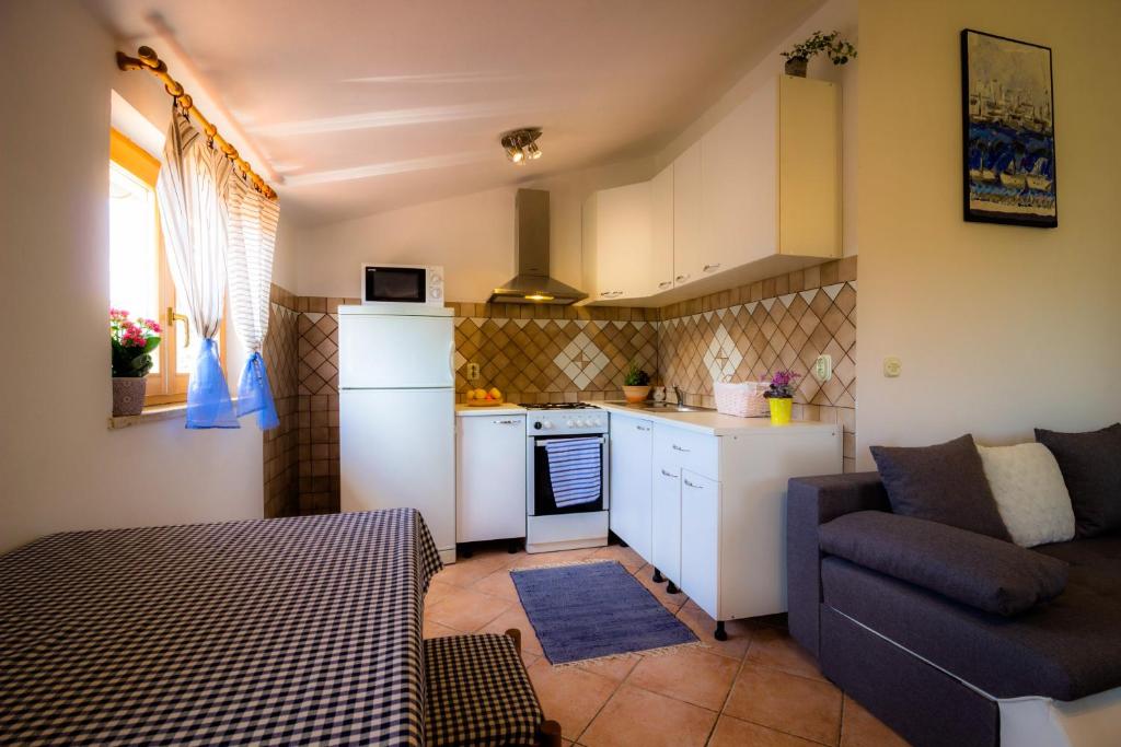 Apartment Helena room 3