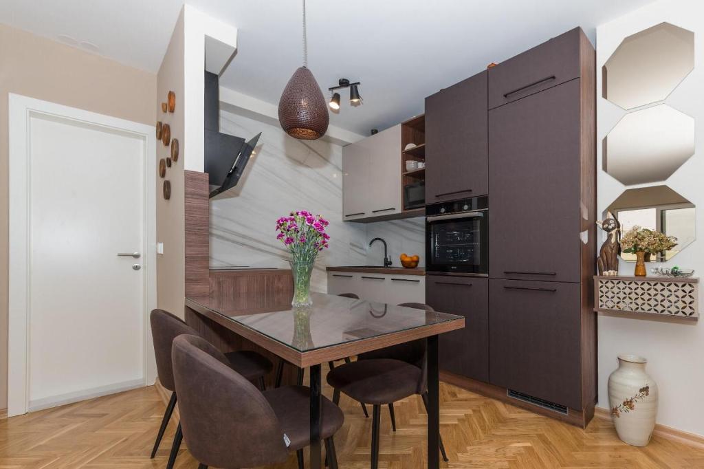 Brand new! Chic apartment Zoja near beach room 4