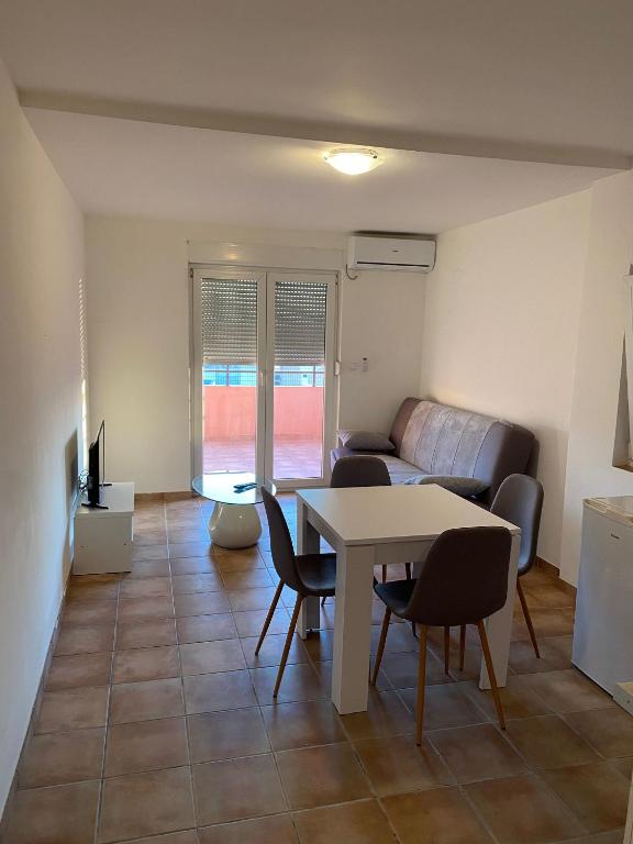 Apartments Dalmatia room 3