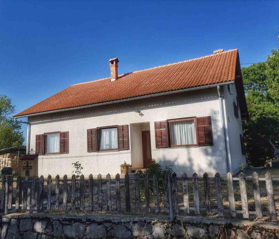 Apartments Topić room 5