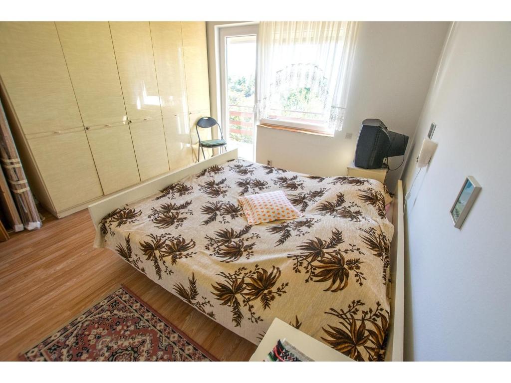 Apartments Velebit room 3