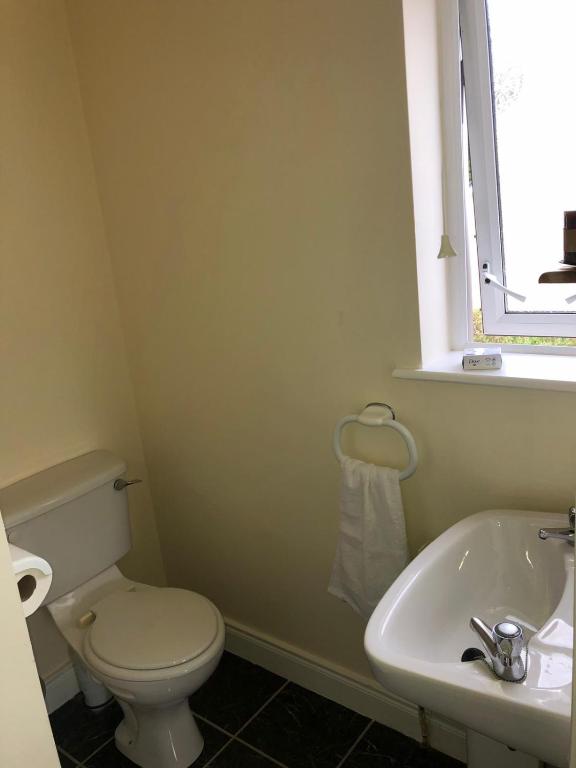 Atlantic Way Guest House room 2