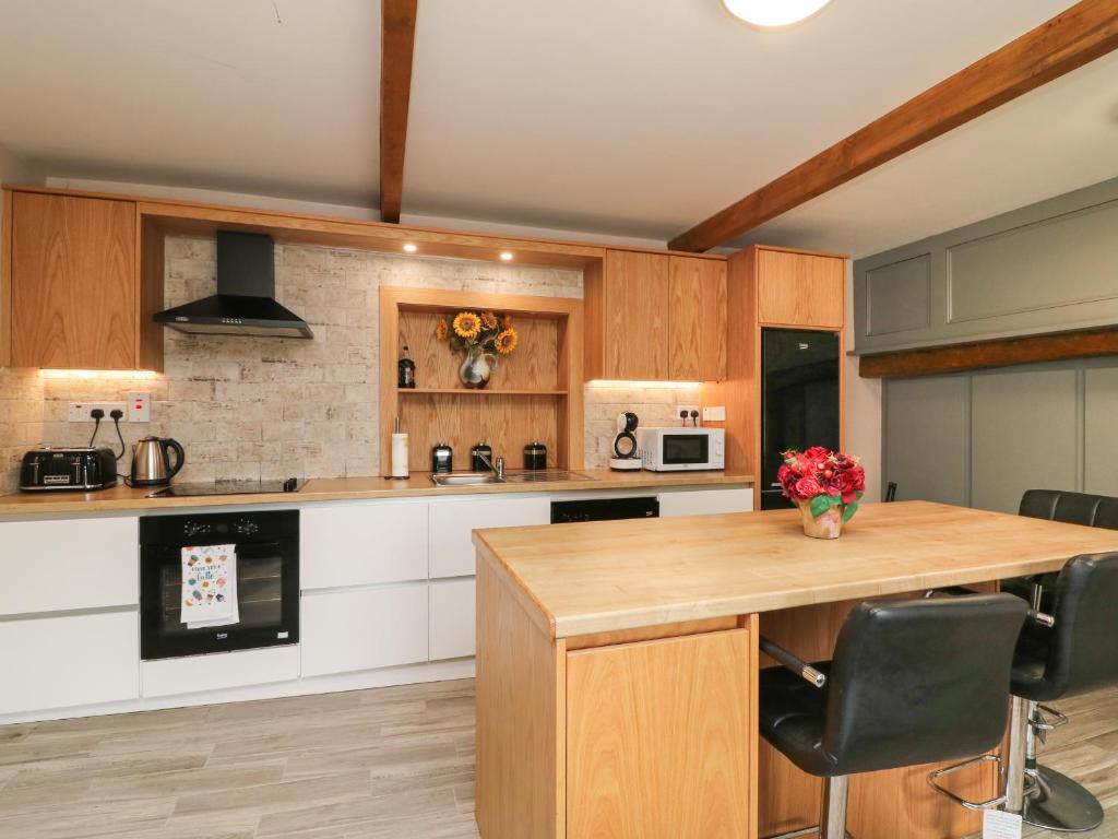 Ballylough Farmhouse room 6