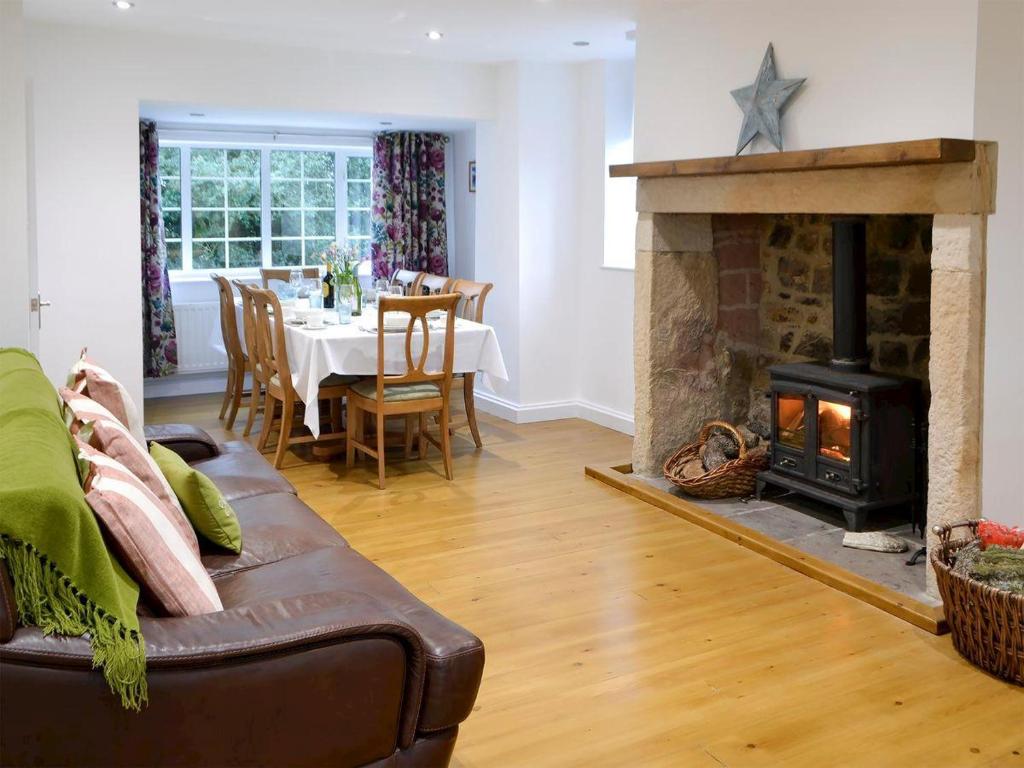 Blackpool Farm Cottage room 5