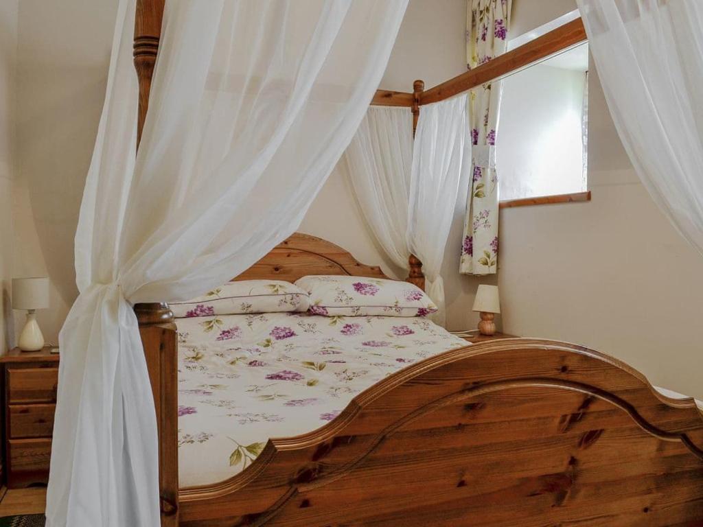 Bryn Gefeiliau room 3