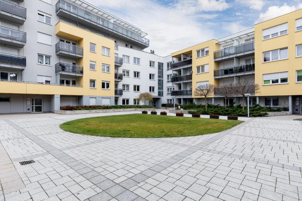 Apartments Poznań Brzask by AM&PM Rentals room 3