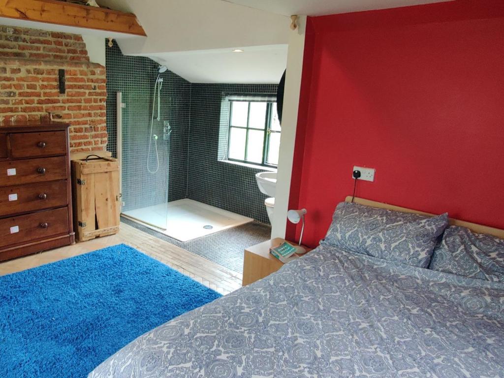 Burnt House Cottage room 4
