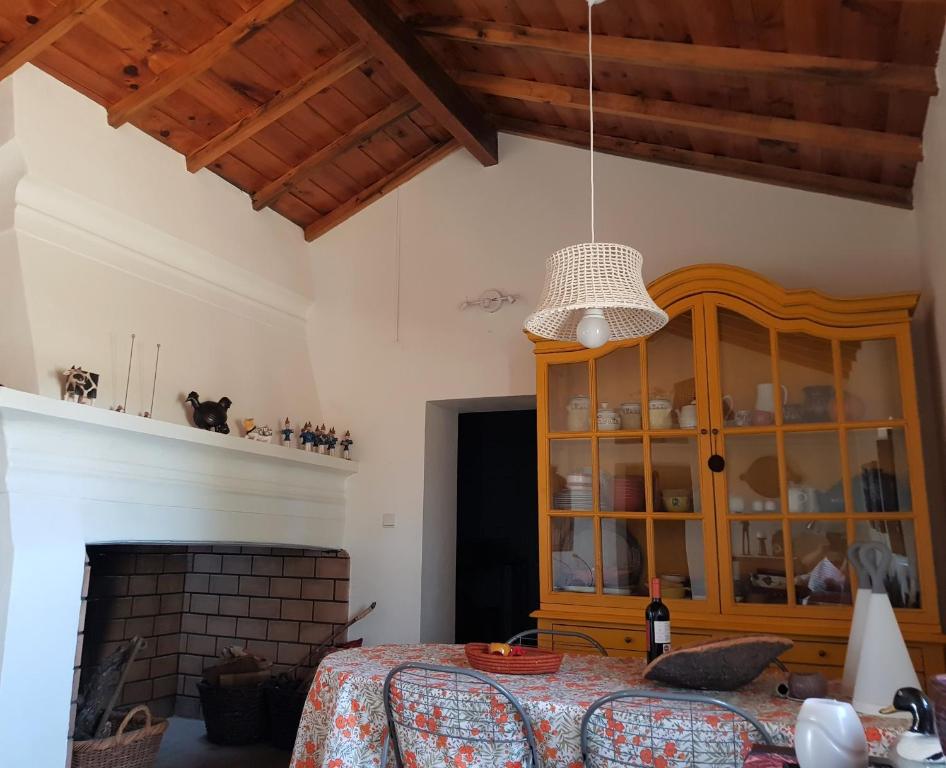 Monte das Casolas room 6