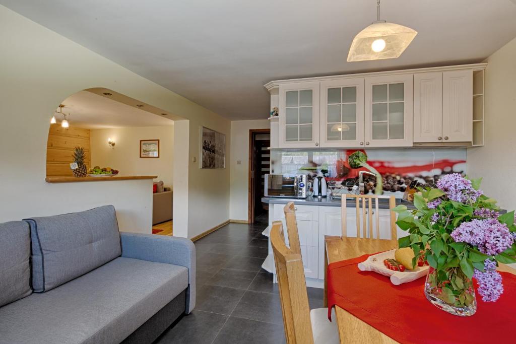 Apartamenty i Pokoj Widokowa Chata room 5