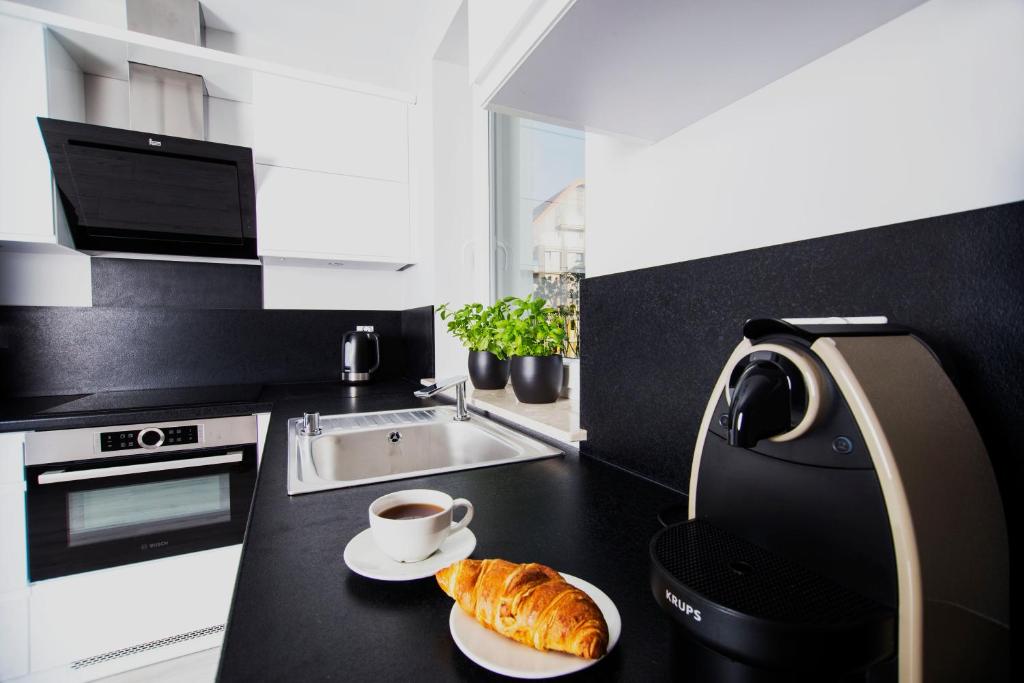 Holidays Home Apartamenty Chmielna room 5
