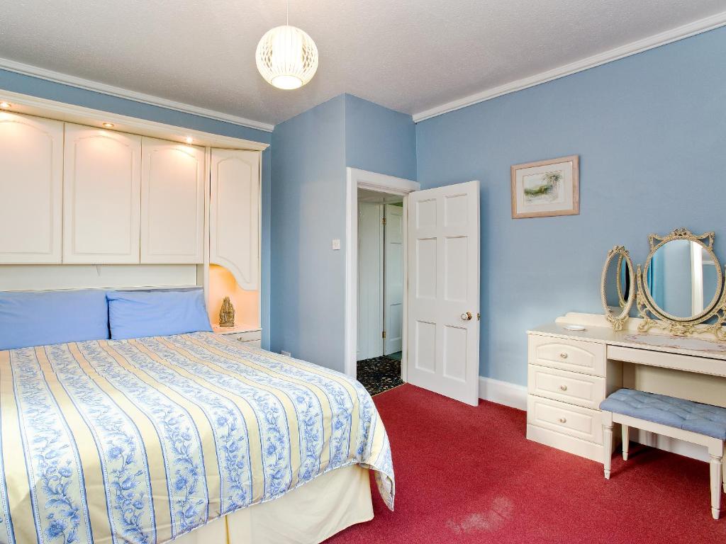Church Haven room 1