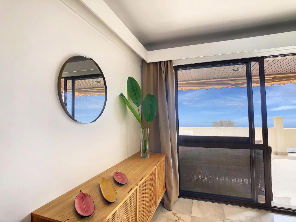 The Cloudy Bay Apartment by MHM room 3