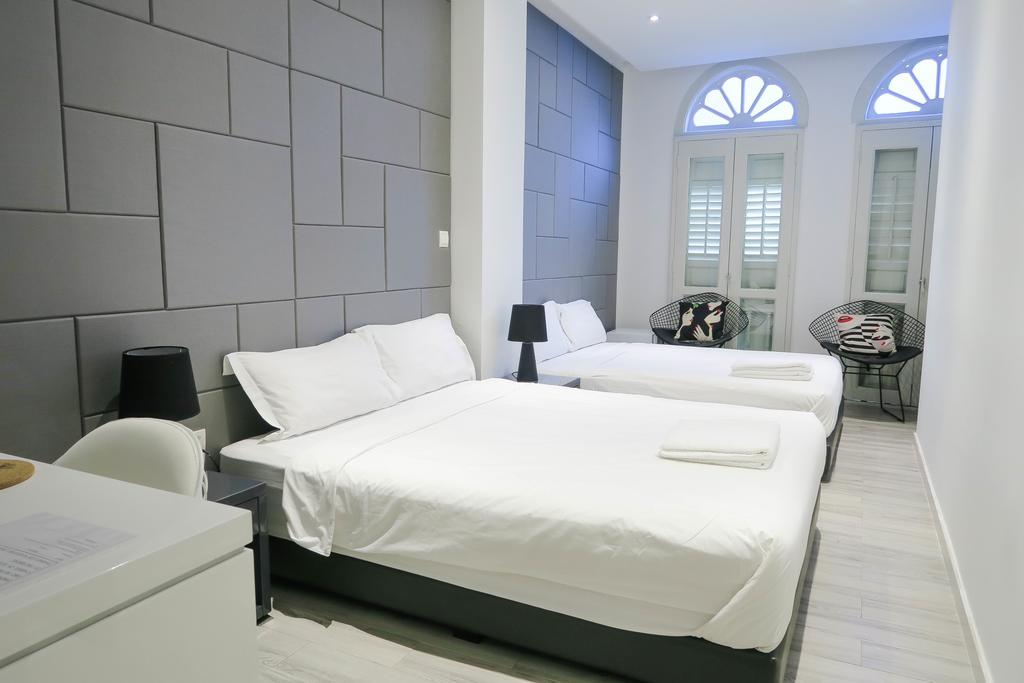 Comfy Studio 3 room 3