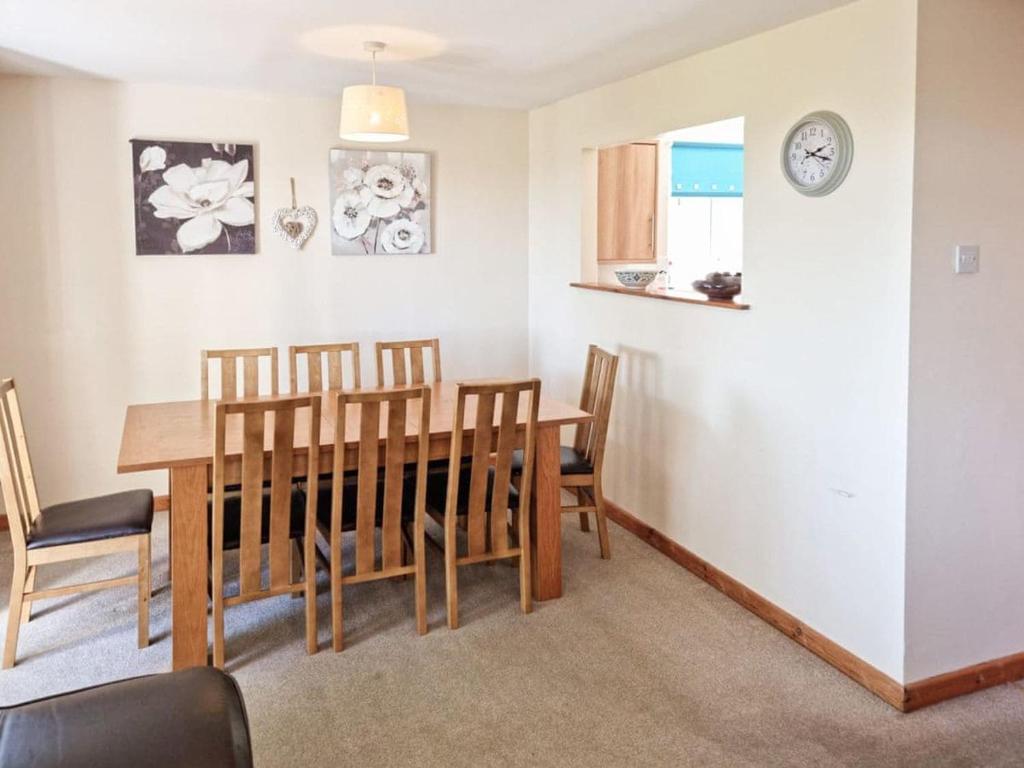 Dartmoor 3 room 4