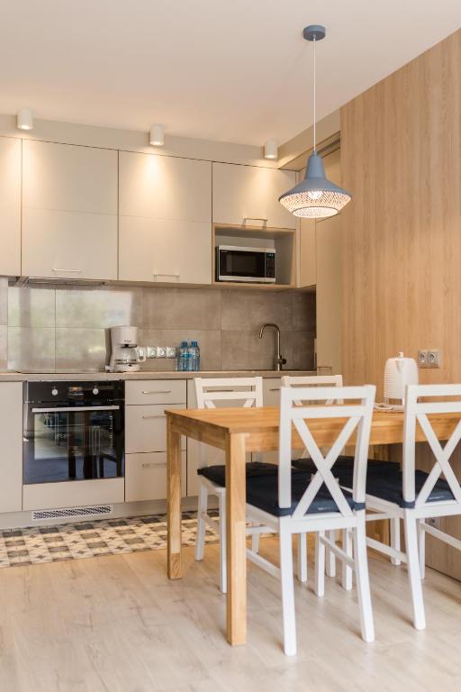 Apartament Downtown room 3