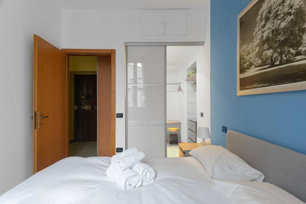 Easylife - Classic and Comfy Porta Romana Flat room 3