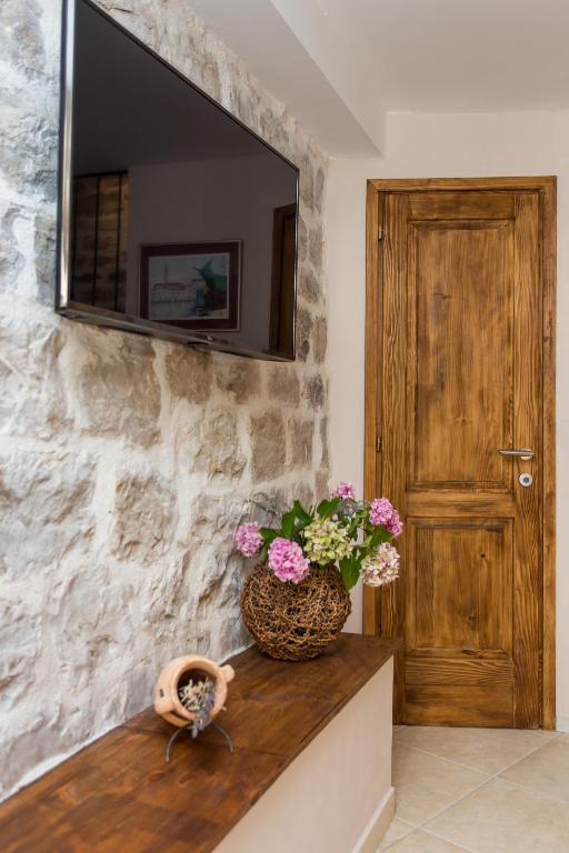 Filipa & Bianca room 3