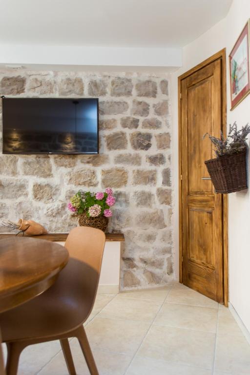 Filipa & Bianca room 4