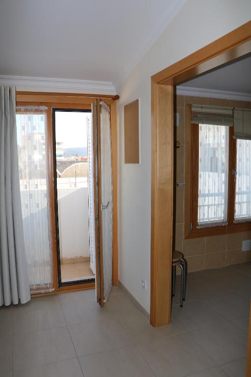 Grace Beach House room 4