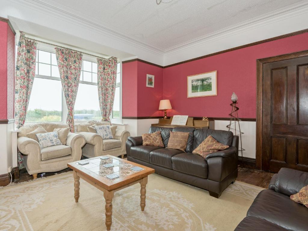 Hartrees House room 3
