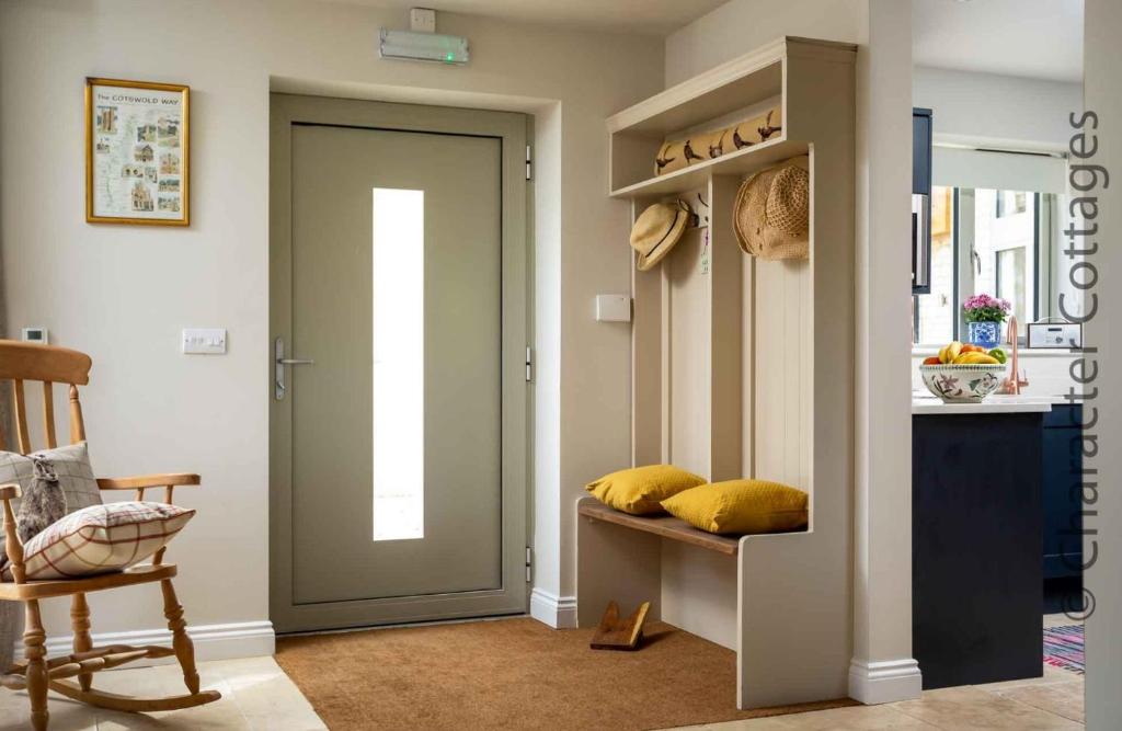 Hetty's Stables room 1