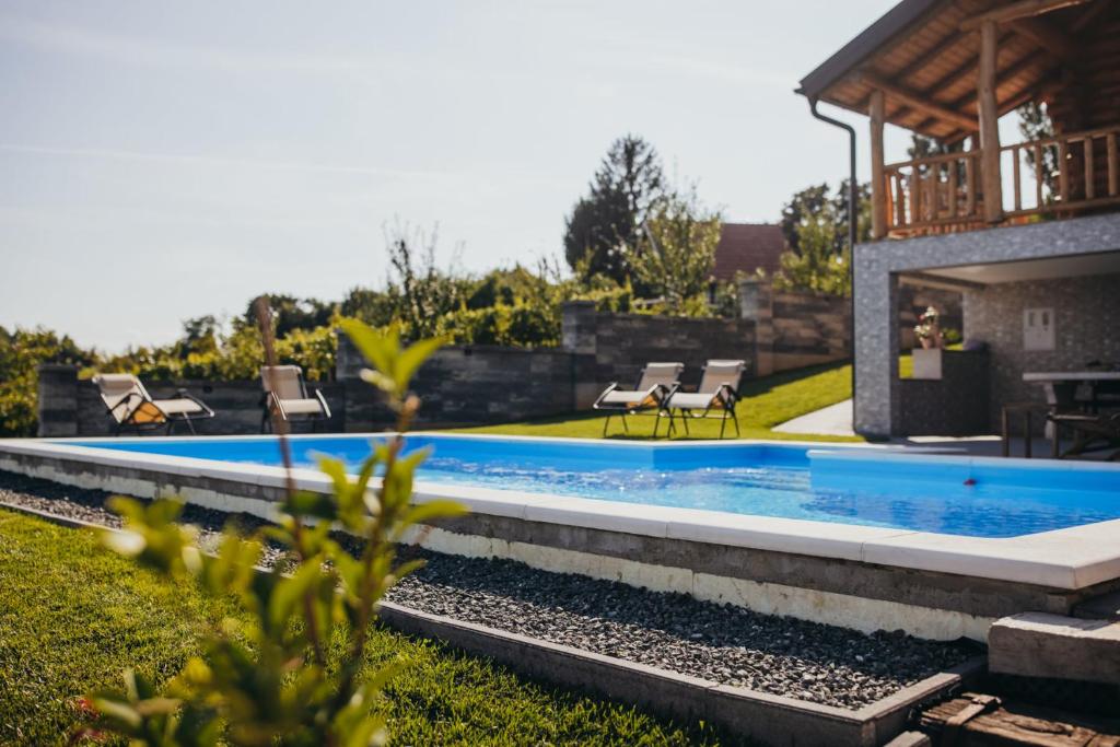 Holiday Home Vinola room 3