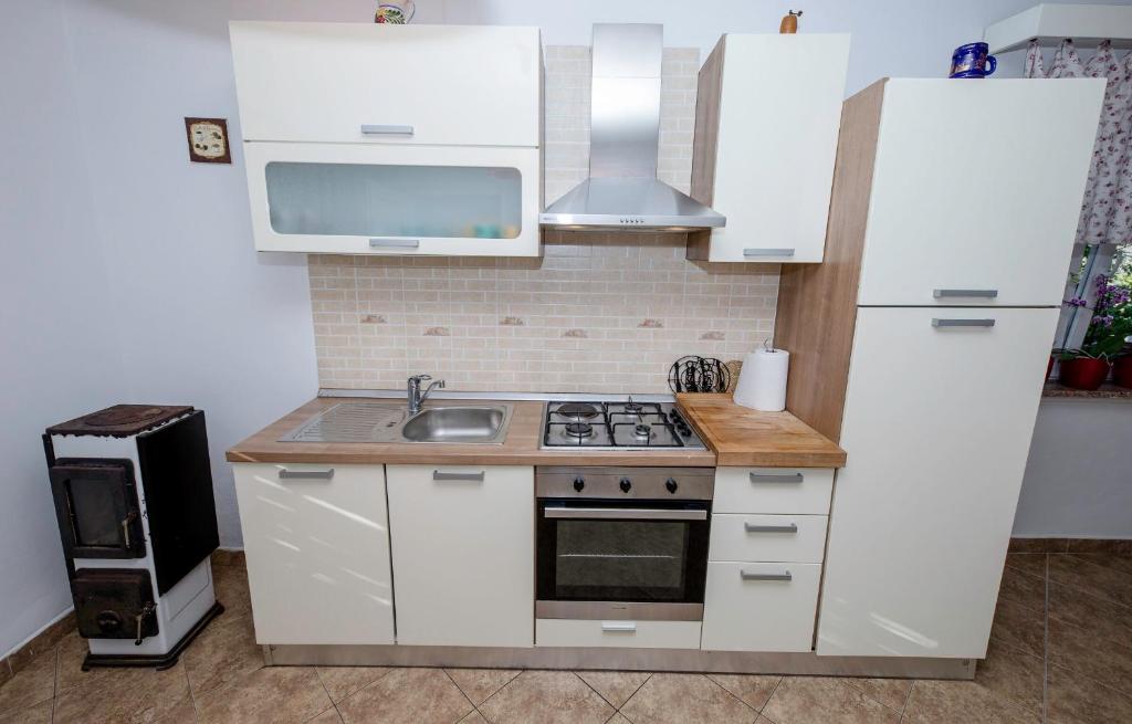 House Predrag room 5