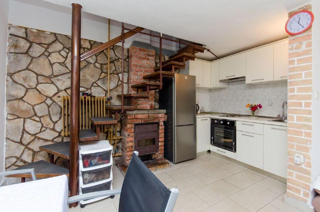 House Renato room 3
