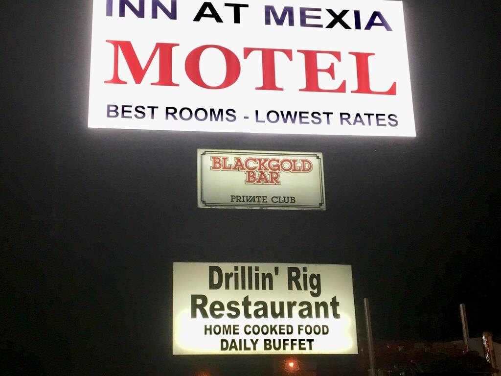 Inn At Mexia room 5