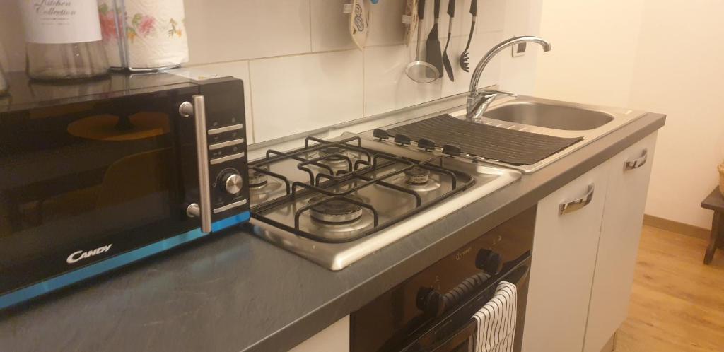 Isola Dal Verme Flat room 3