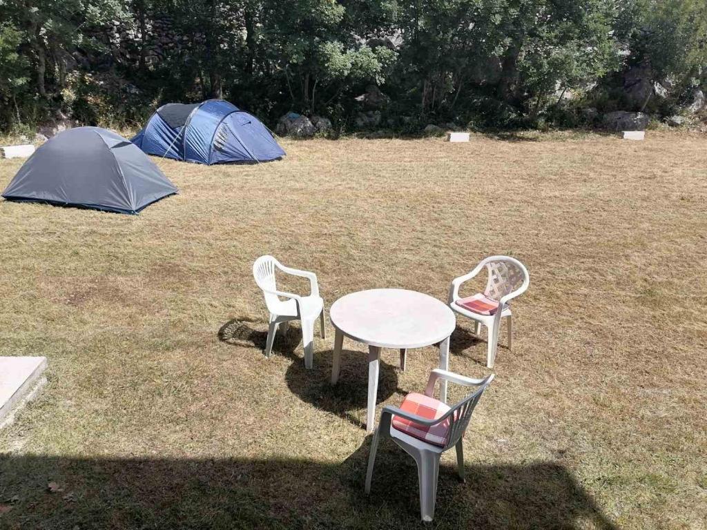 Kamp Kanjon Krupa room 6